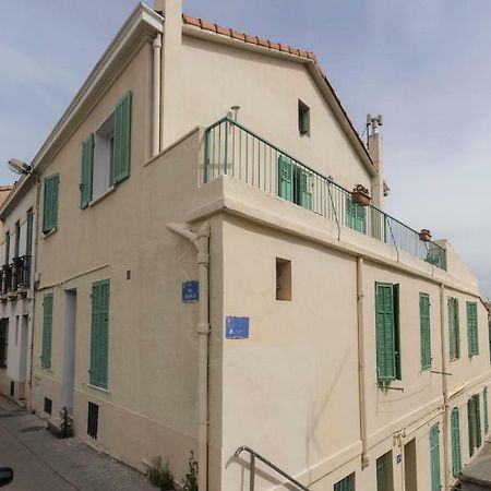 Stud Terras Ville Corniche 2 Pers Stat Gratuit Rue Modif Suivt Possib Et Accord Exclusif Марсель Екстер'єр фото