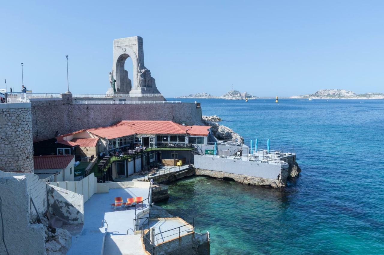 Stud Terras Ville Corniche 2 Pers Stat Gratuit Rue Modif Suivt Possib Et Accord Exclusif Марсель Екстер'єр фото