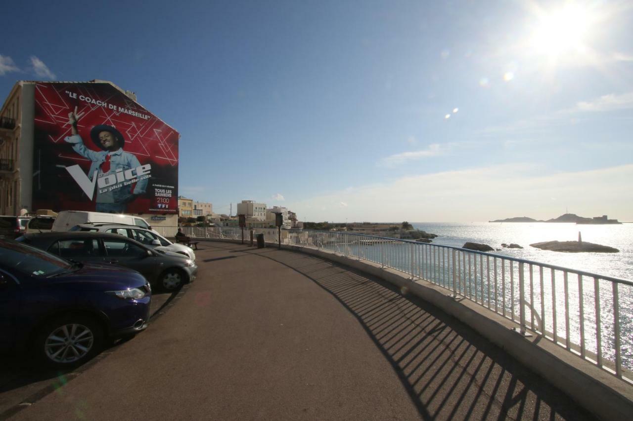 Stud Terras Ville Corniche 2 Pers Stat Gratuit Rue Modif Suivt Possib Et Accord Exclusif Марсель Екстер'єр фото